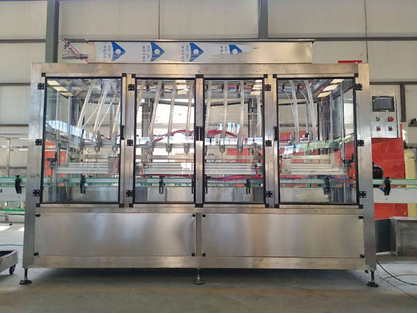全自動(dòng)14頭直線(xiàn)灌裝機(jī)