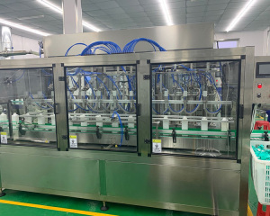 日化伺服柱塞灌裝機(jī)