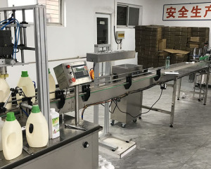 洗衣液洗潔精灌裝機(jī)