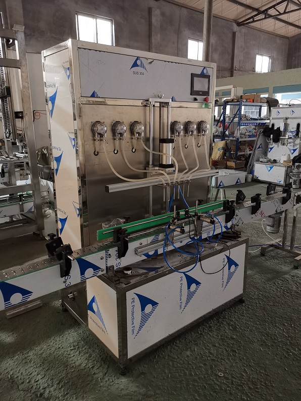 6頭蠕動(dòng)泵灌裝機(jī)
